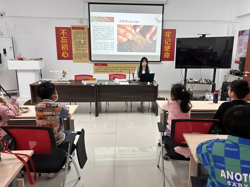 衿Ӱת--ϪԷƤӰС糡