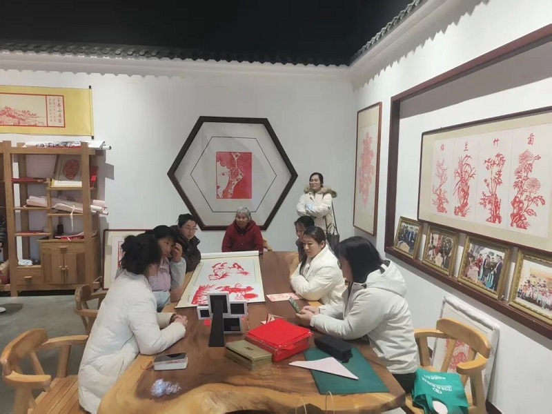 ĻָԱרҵʦұԴֵչֽѵ