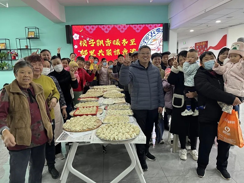 ���Ļ�������һ�ͷ����������ҡ��磬��ͨ����������Ʈ��ů������..