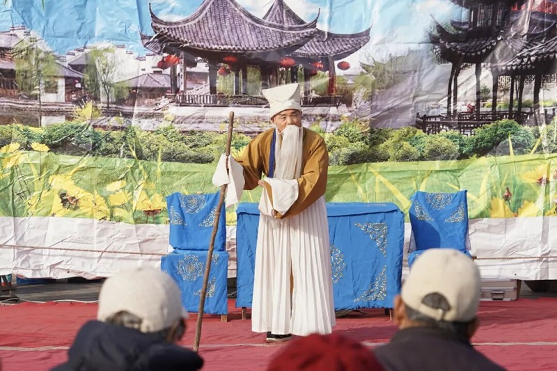 ������ʵ�����ж�����ƽ�г�ɽ��չ������ů����Ϸ���� �Ļ�ʢ..