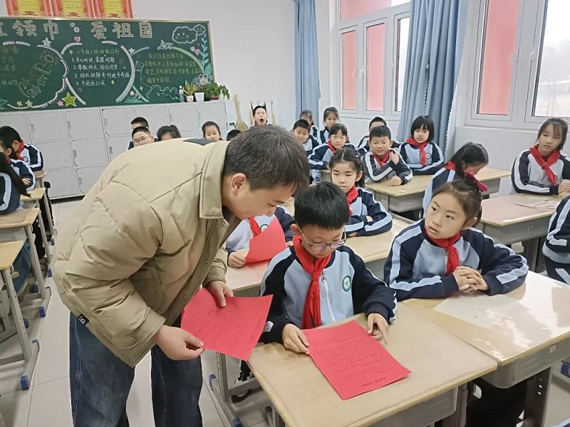 �޷���������� | ���ַ־ֿ�չ����������У԰�