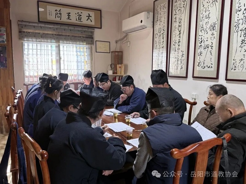 ����¥�����Ϻ��������̽���֯�ٿ���ѧ��������������ڶ��׶�..