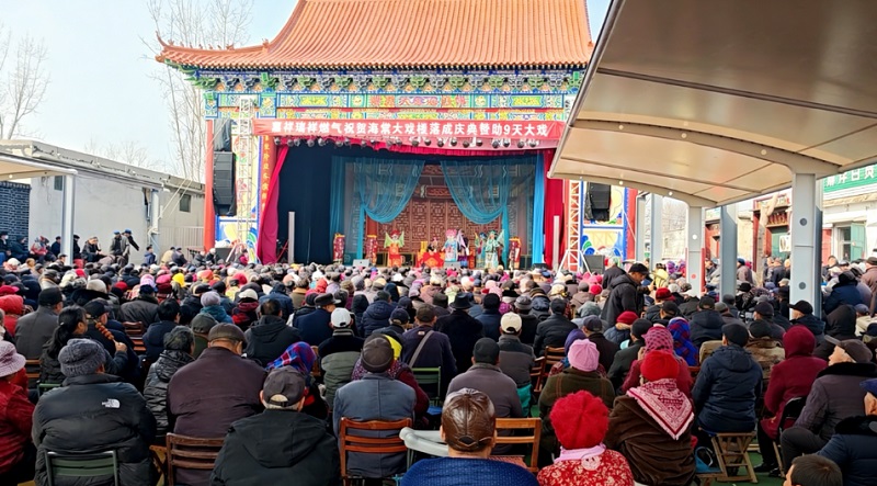 ���������ϣ���Ұ�崺�磬������Ϸ������������Ļ�������ͼ��