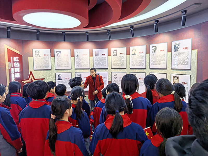 ��ұ�н�ɽ�ꡢ���������Сѧ���Ͽ�չ������ɨ��ʿĹ����