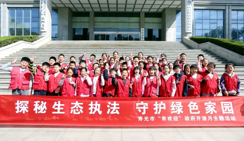 һ�߶�̬��̽����ִ̬������С���ߡ�������ɫ��԰�ػ�֮��